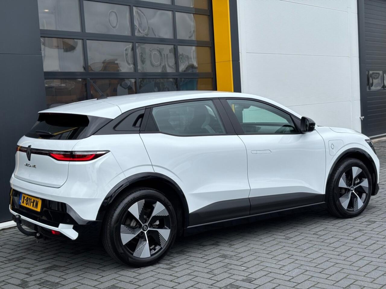 Renault MEGANE EV40 Equilibre Boost Charge Trekhaak Pack Winter