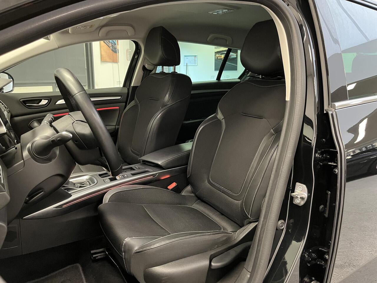 Renault MEGANE Estate 1.3 TCe 140 Techno | TREKHAAK | CAMERA | CARPLAY |