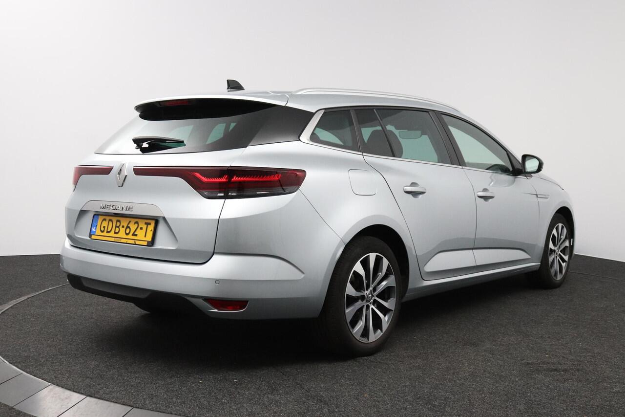 Renault MEGANE Estate 1.3 TCe 140 EDC Techno | Automaat | Pack Winter | All Season banden |
