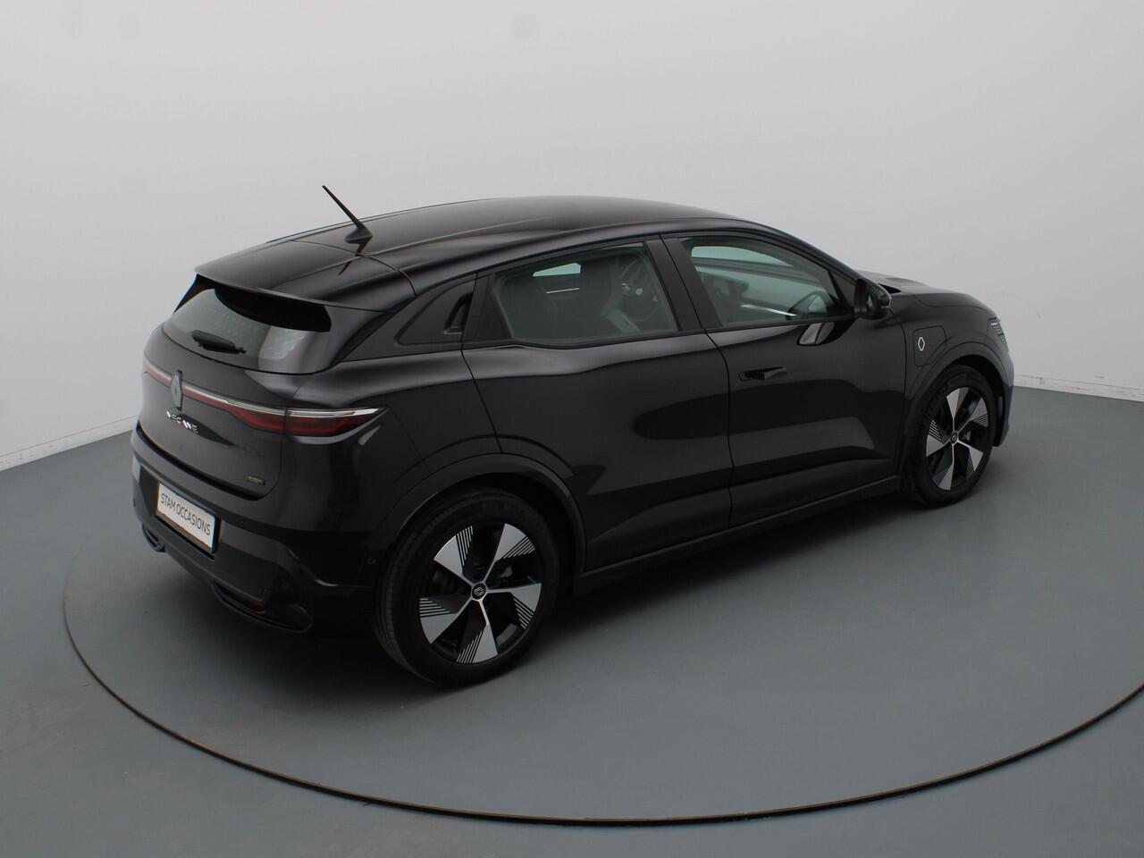 Renault MEGANE E-Tech 130pk EV60 Optimum Charge Business Ed. Evolution Automaat Camera | Adapt. Cruise | Navi | Parkeersens. v+a | Stoel-/stuurverw.