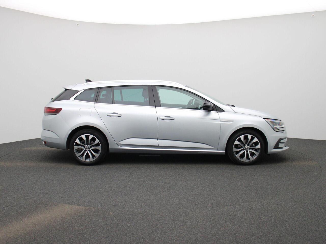 Renault MEGANE Estate 1.3 TCe Techno 140PK | Automaat | Stoelverwarming | Navigatie | Achteruitrijcamera | Keyless | LED Koplampen | Apple CarPlay & Android Auto