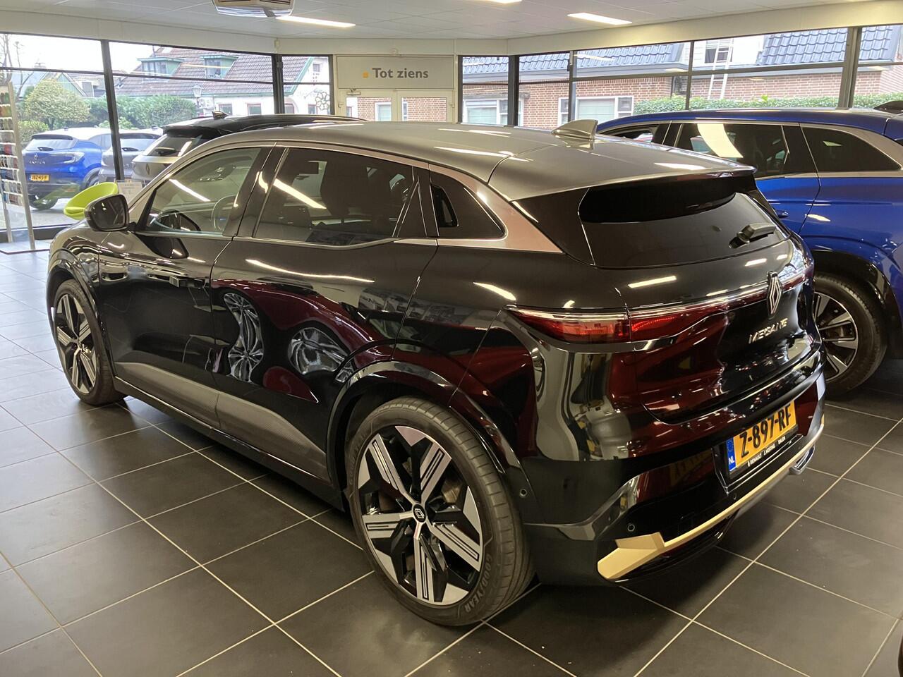 Renault MEGANE E-Tech EV60 Optimum Charge Iconic * WARMTEPOMP, ADAPTIEVE CC, LEER, 360 CAMERA, STOEL/STUURVERW.*