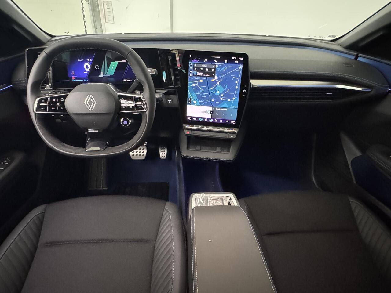 Renault MEGANE E-Tech Comfort Range Esprit Alpine 60 kWh | Demo | Warmtepomp | Harman / Kardon | Camera | Stoel + stuurverwarming |