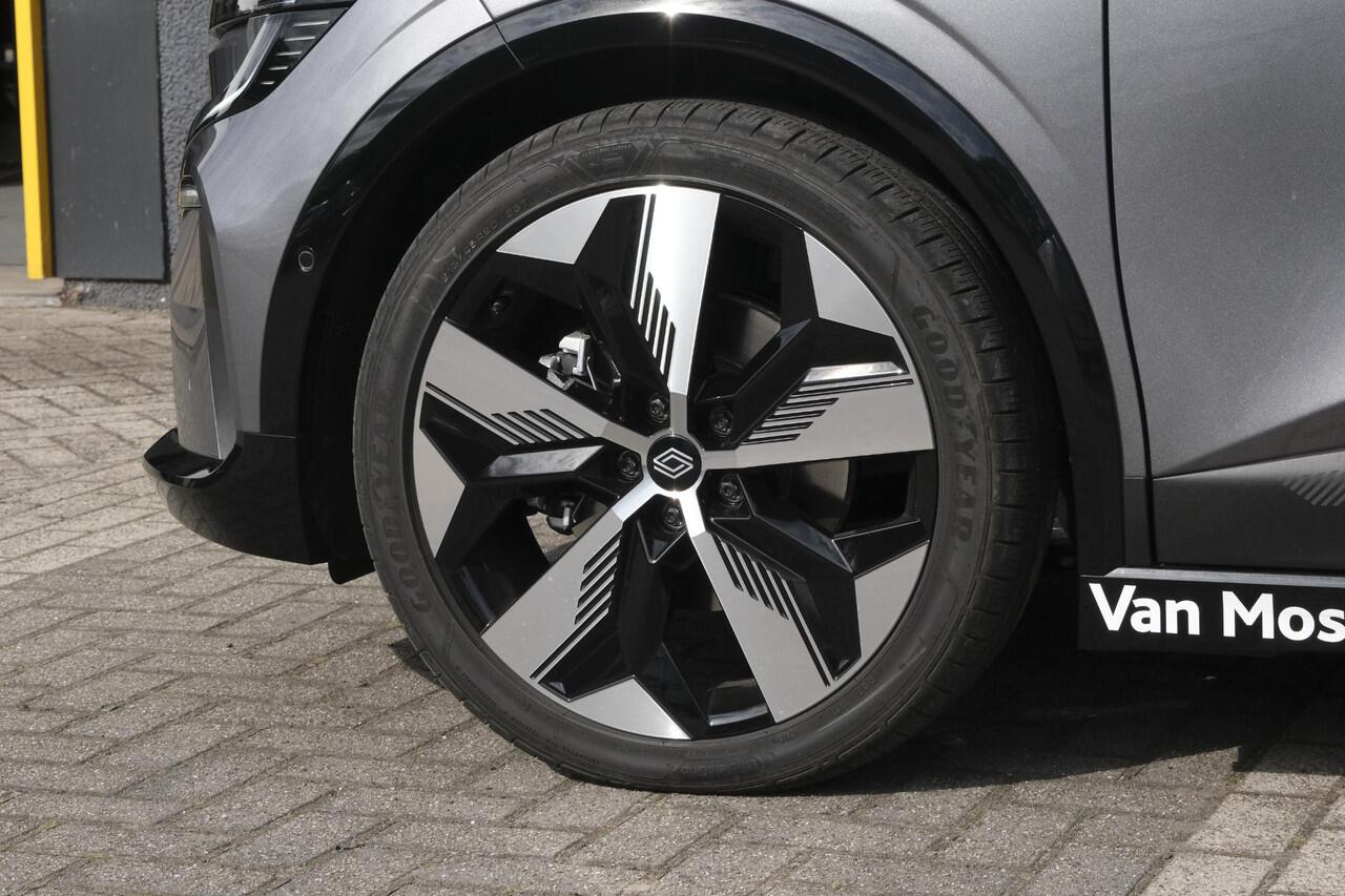 Renault MEGANE E-Tech Comfort Range Techno 60 kWh 220PK | Pack Augmented Vision & Advanced Driving Assist | Pack Winter | Adaptive Cruise Control | Apple CarPlay/Android Auto | Climate Control | Draadloze Oplader | Full LED | Keyless | Voorverwarmingsfunctie | Warmtepom