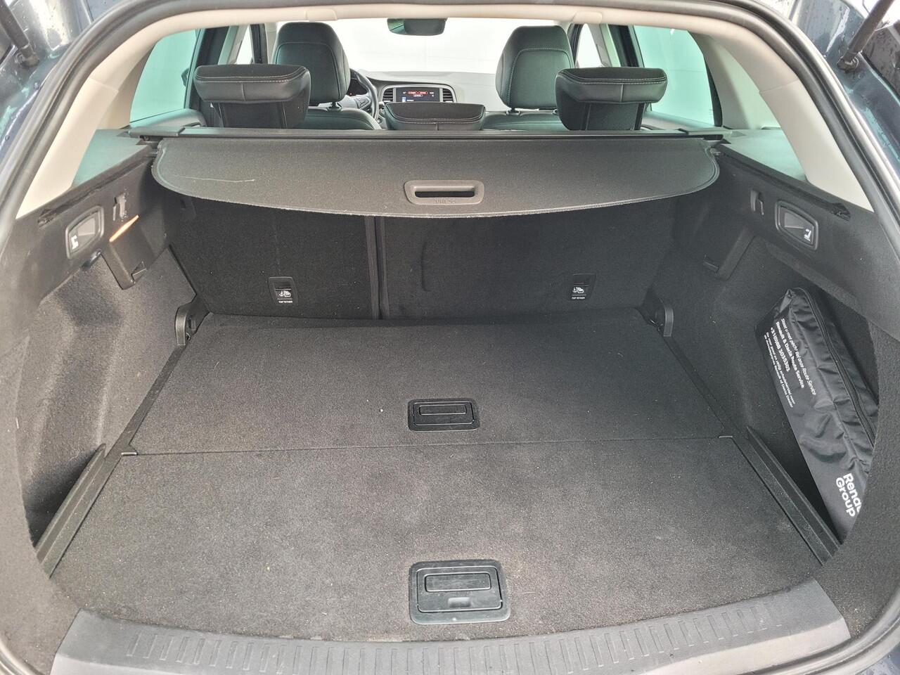 Renault MEGANE Estate 1.3 TCe 140 Techno | Automaat | Pack Winter | Camera | Navigatie