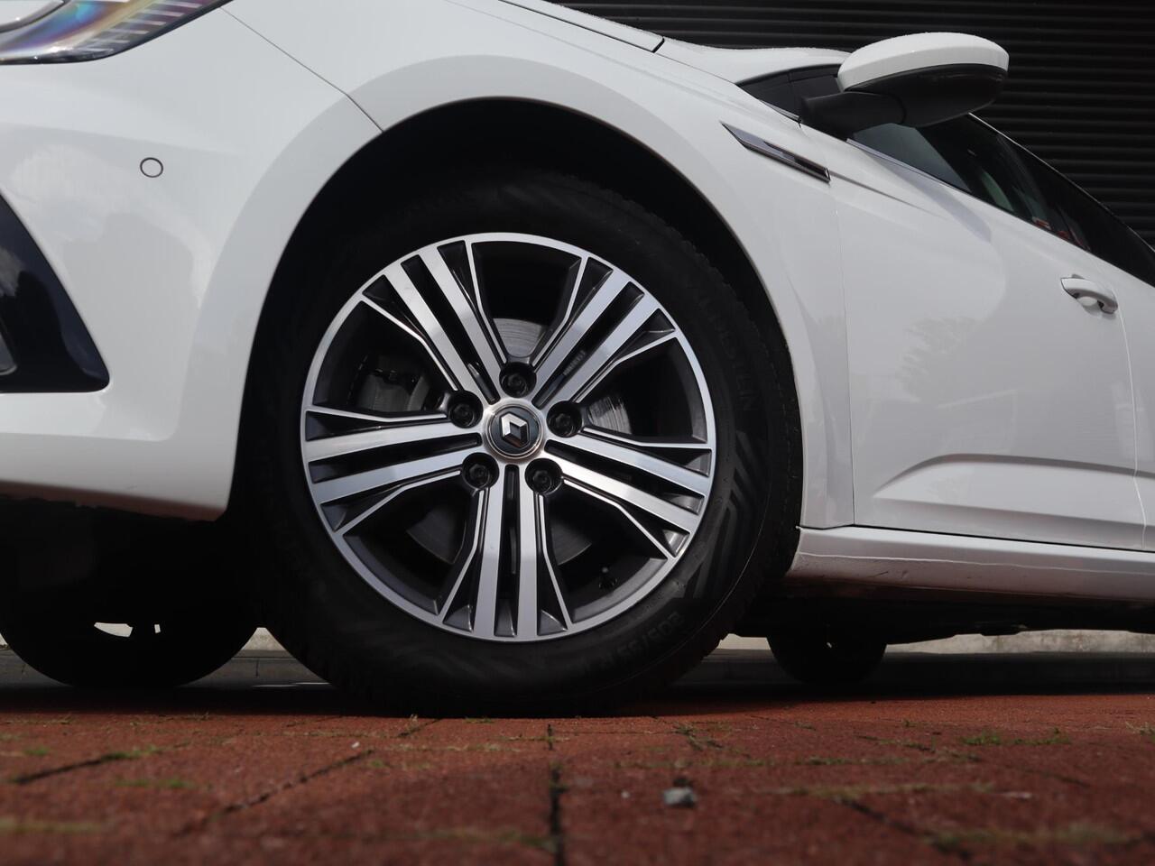 Renault MEGANE 1.6 E-Tech Plug-In Hybrid 160 Business Edition One | Clima | Cruise | Multimedia/Navi | Leder | PDC + Camera |