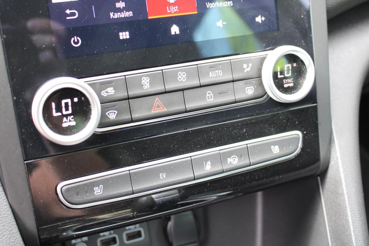 Renault MEGANE 1.6 Plug-In Hybrid 160 R.S. Line | Panoramadak | BOSE-Audiosysteem | Alcantara | Stoelverwarming |