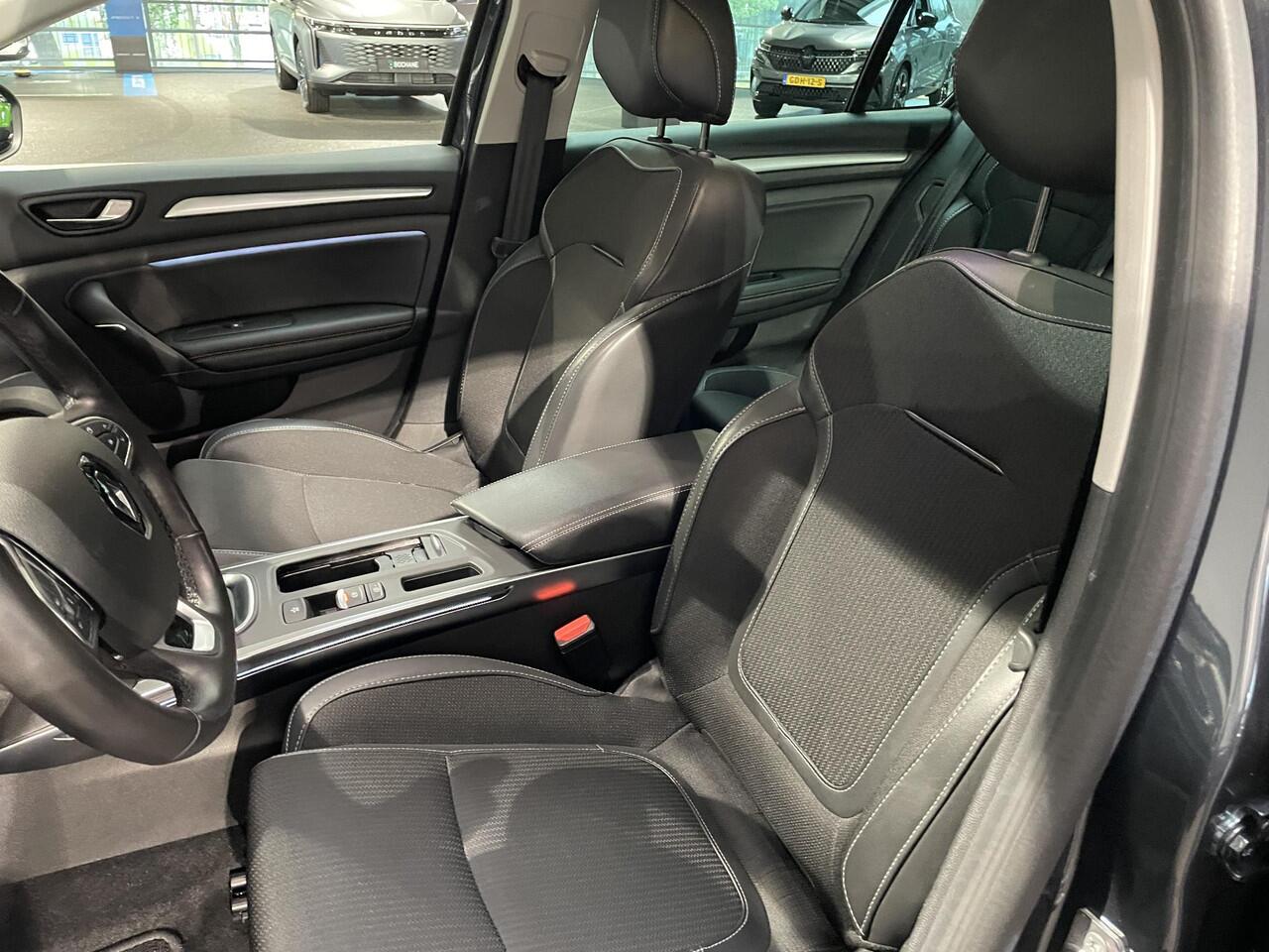 Renault MEGANE Estate 1.3 TCe 140 Techno Cimate controle | Navigatie | Camera | Automaat