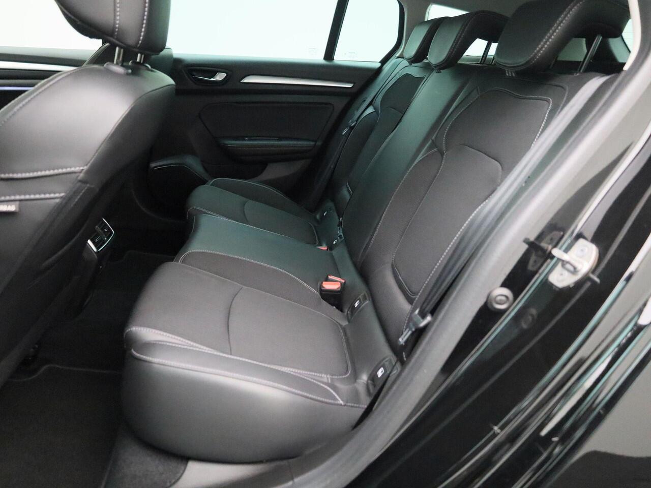 Renault MEGANE Estate 1.3 TCe 140 Techno | Navigatie | Camera | Trekhaak