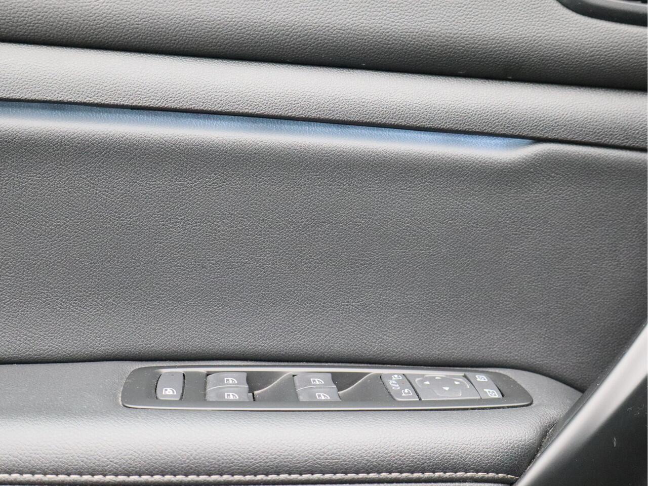 Renault MEGANE Estate 1.3 TCe 140 Techno/ automaat/ compleet!