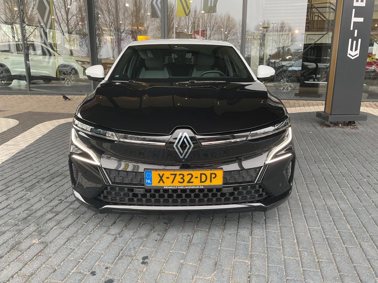 Renault MEGANE E-Tech EV60 Optimum Charge Techno / CLIMATE CONTROL / NAVIGATIE / PDC + CAMERA / ADAPT. CRUISECONTROL / STUURWIEL VERWARMING / APPLE & ANDROID CARPLAY