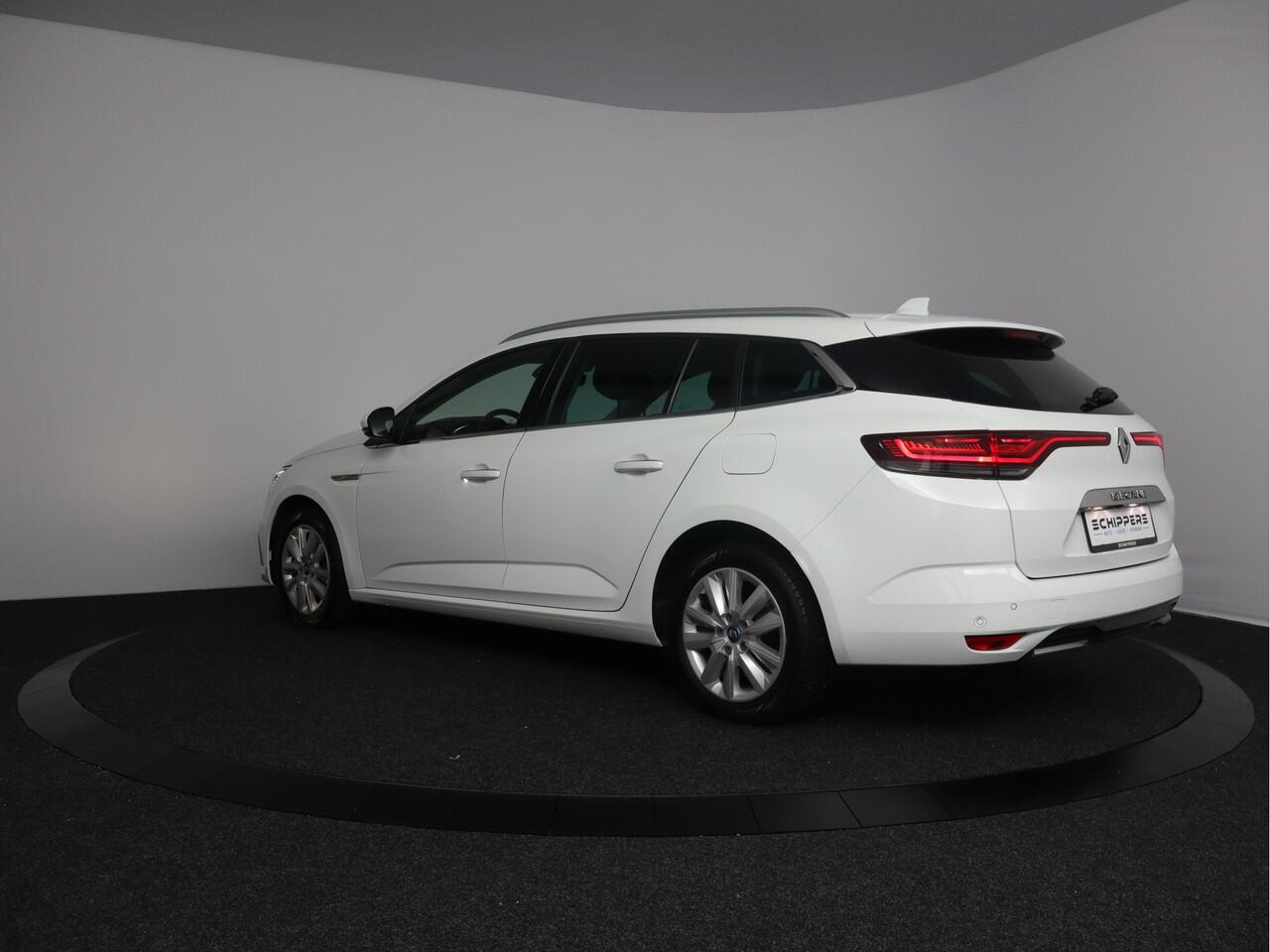 Renault MEGANE Estate 1.6 E-Tech Plug-In Hybrid 160 Intens