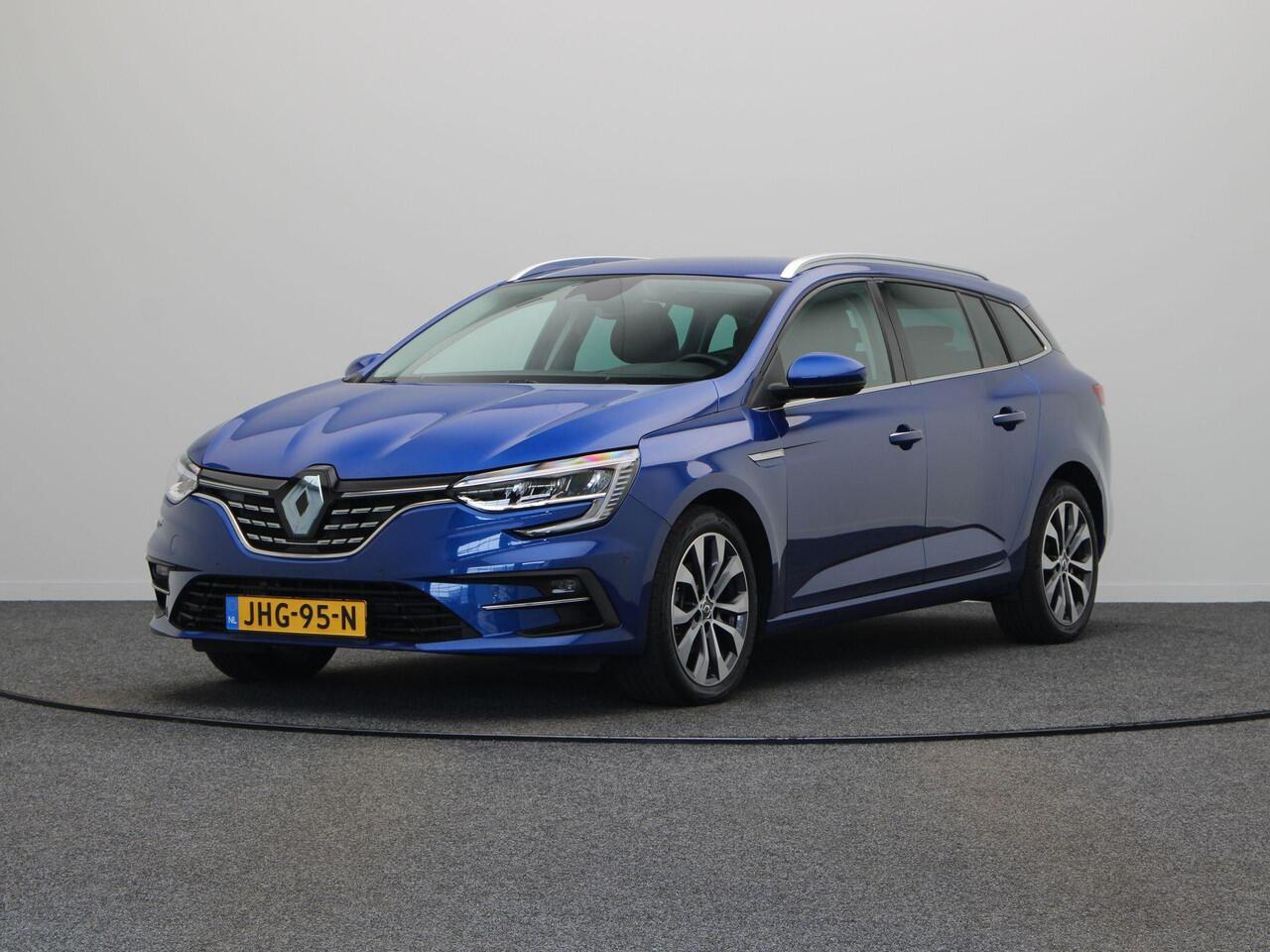 Renault MEGANE Estate TCe 140 Techno | Dode hoek | Achteruitrij camera | Clima | Navigatie | Stoel en stuurwiel verwarming | LED.