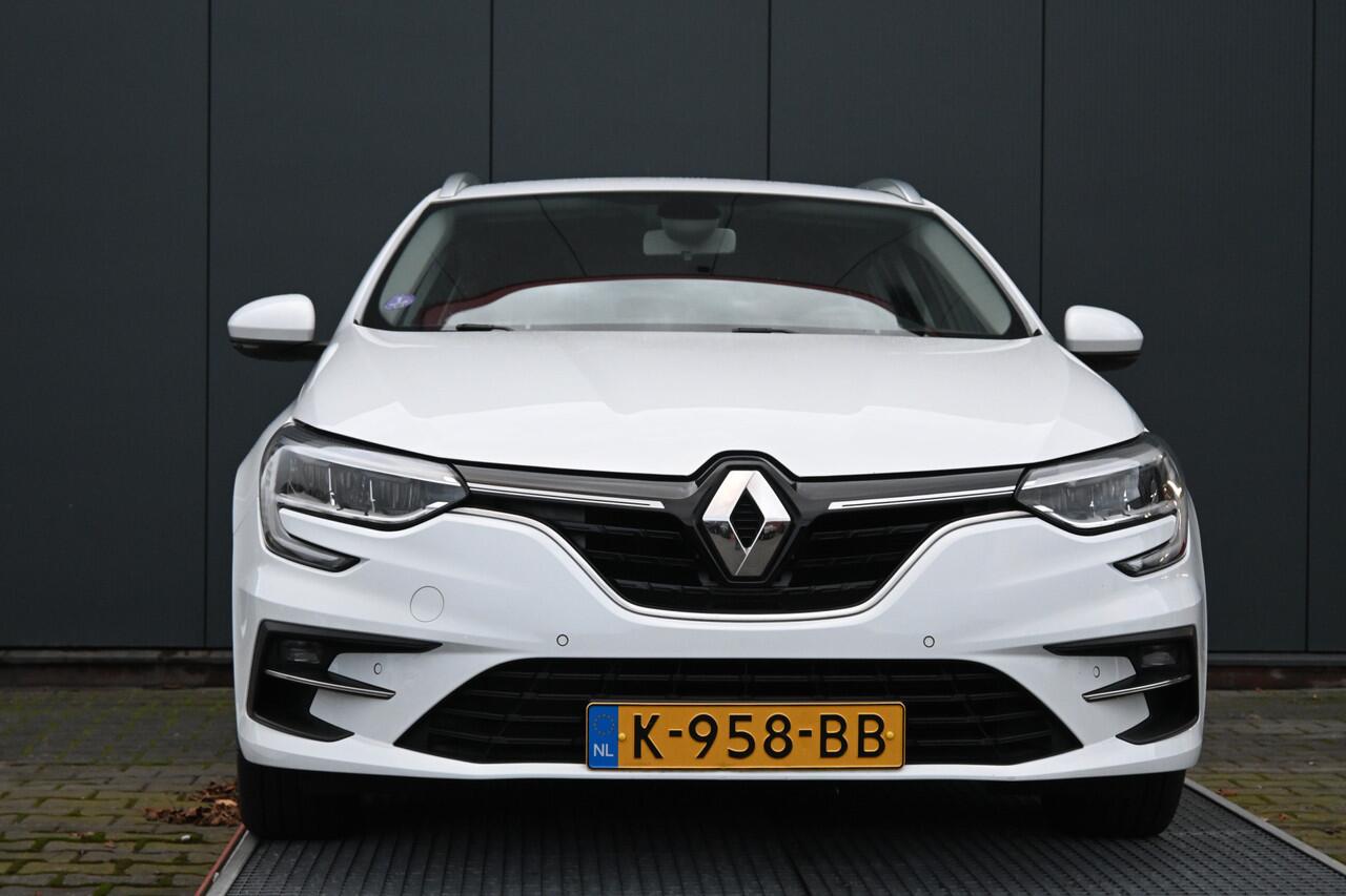 Renault MEGANE Estate 1.6 E-Tech Plug-In Hybrid 160 Business Zen