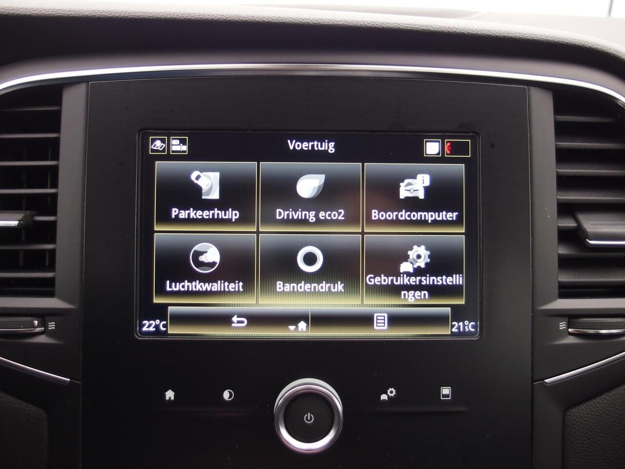 Renault MEGANE Estate 1.3 TCe Zen TREKHAAK / CARPLAY / NAVI / CLIMA / PDC / DAB+ / BLUETOOTH / CRUISE / NL-AUTO