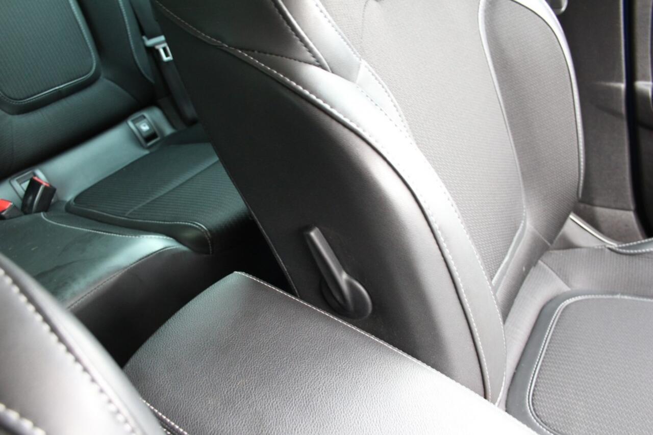 Renault MEGANE Megane Estate 1.3 TCE 140 Pk Automaat, Halfleer, Navi, Lichtm, Trekh.