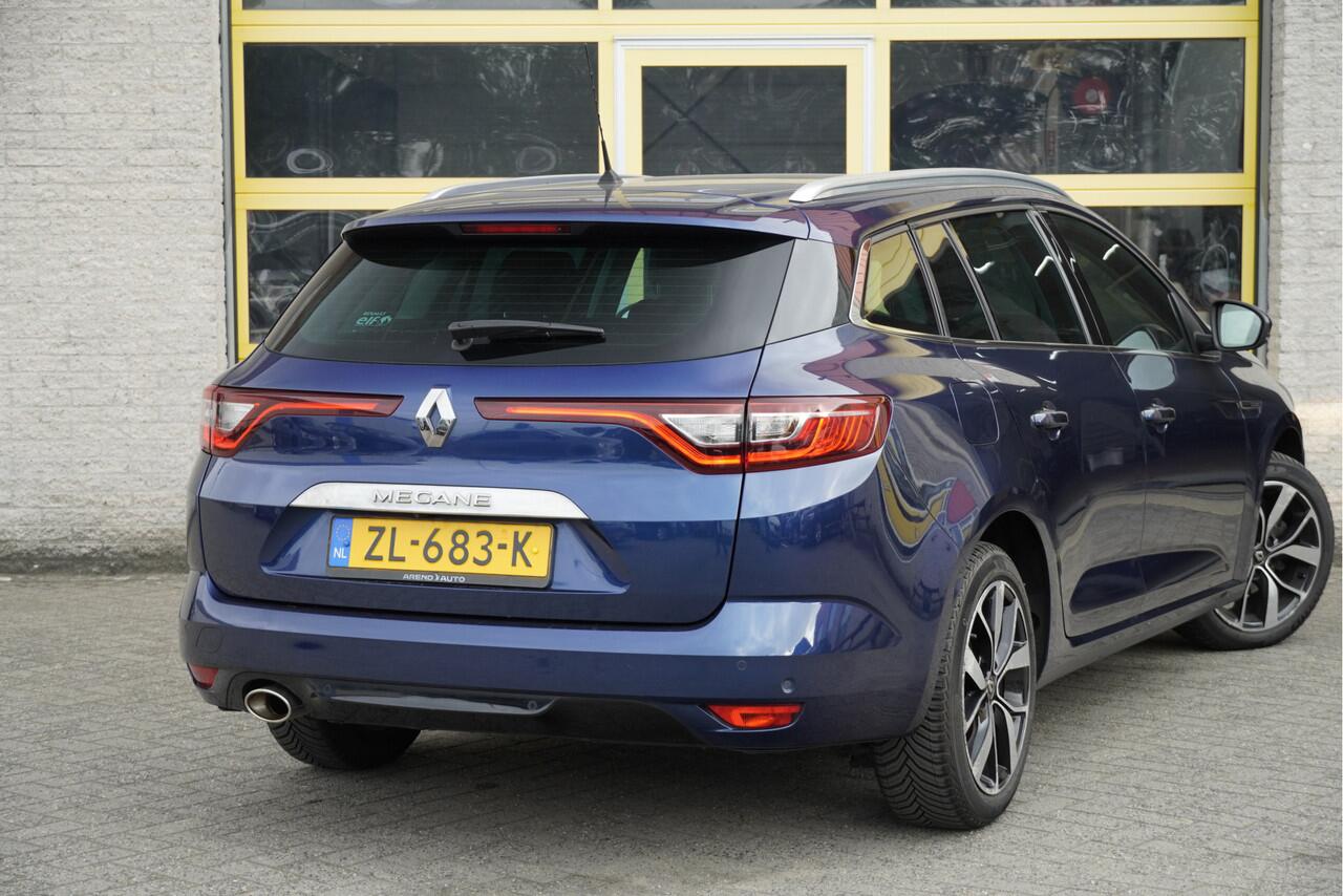 Renault MEGANE Estate 1.3 TCe 141PK! Bose BJ2019 Lmv 17" | Led | Pdc | Keyless entry | Achteruitrijcamera | Dashboard verlichting | Groot navi | Climate control | Cruise control | Extra getint glas