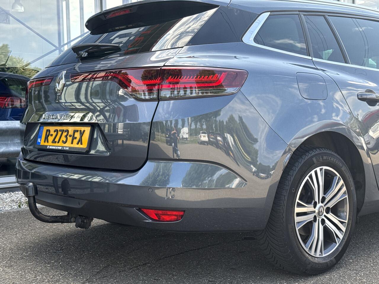 Renault MEGANE Estate 1.3 TCe Intens | NL-auto | 1e Eig | Groot navi | Camera | Trekhaak | Clima | PDC