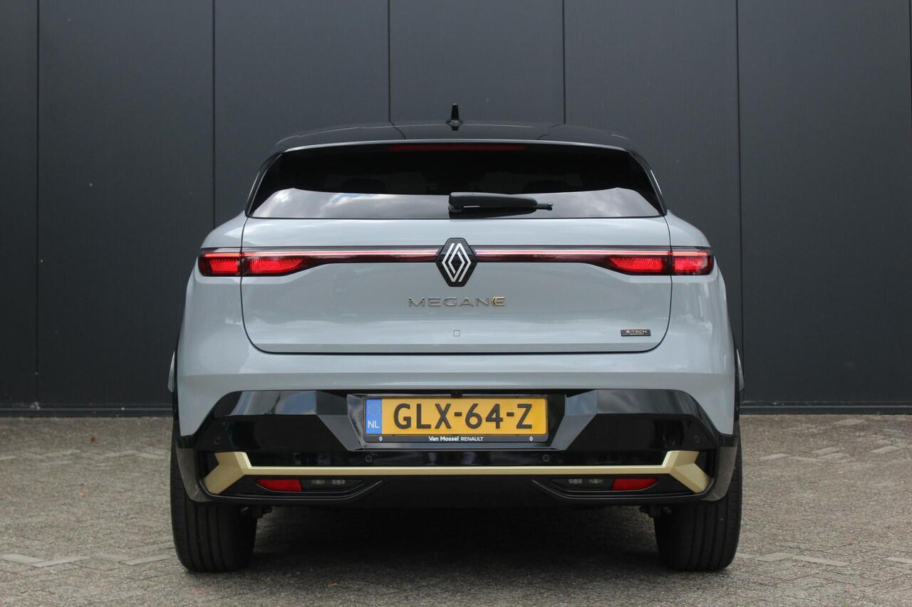 Renault MEGANE E-Tech EV60 Optimum Charge Iconic | Google Navigatie | Apple & Android Carplay | Parkeersensoren Voor & Achter | 360 Camera | Adaptieve Cruise Control | Privacy Glass | Lederen Bekleding | Keyless Entry |
