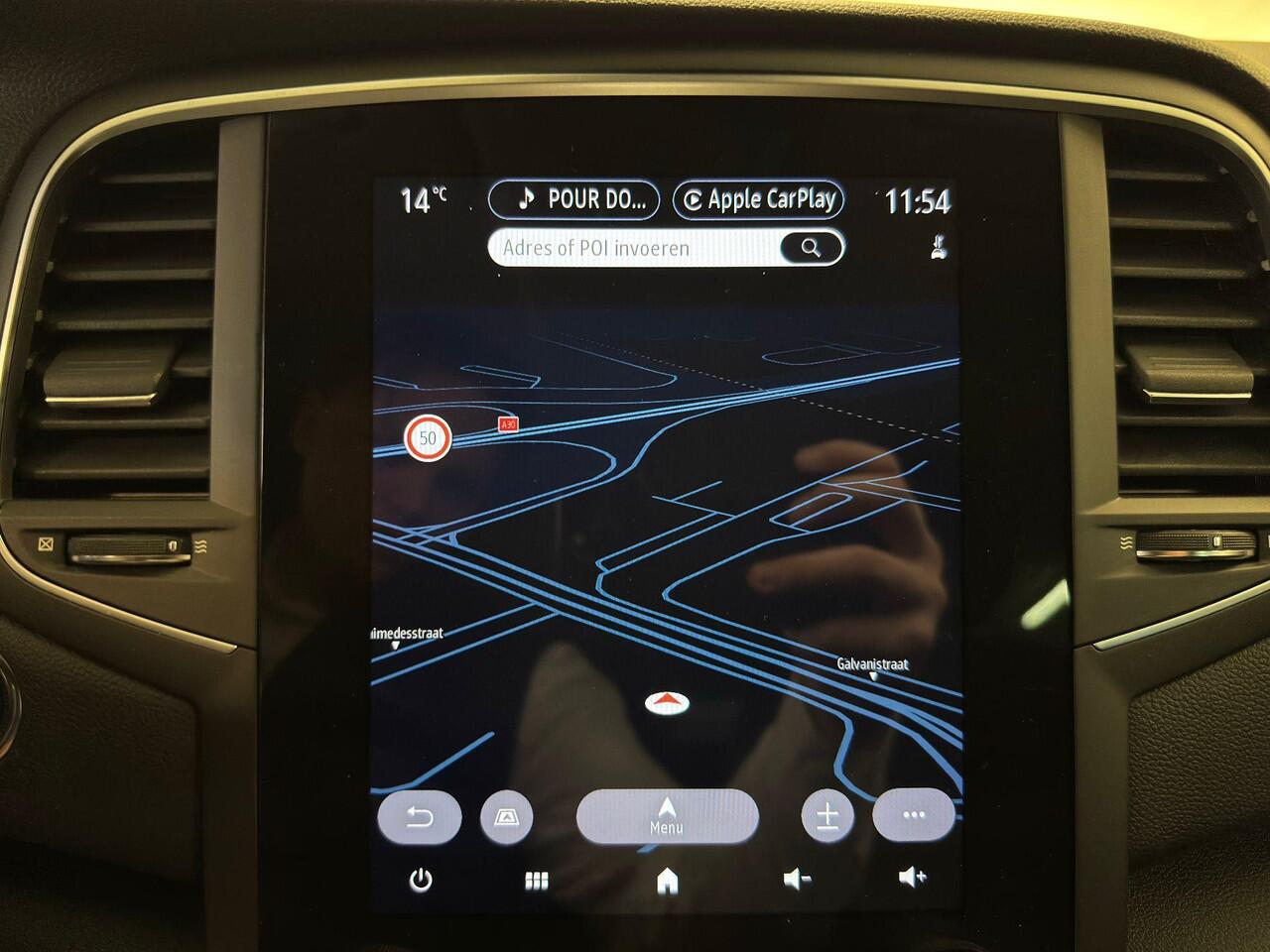 Renault MEGANE Estate 1.3 TCe 140 EDC Techno | Trekhaak | Navigatie | Achteruitrijcamera |