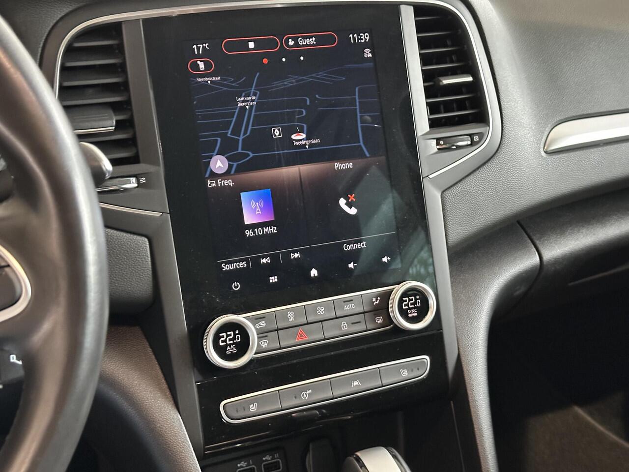 Renault MEGANE Estate 1.3 TCe 140 Techno | AUTOMAAT | STOEL-/STUURVERWARMING | ACHTERUITRIJCAMERA | PARKEERSENSOREN VOOR-/ACHTER