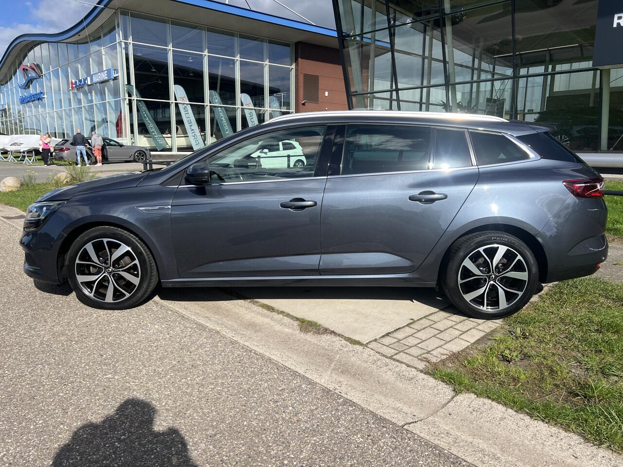 Renault MEGANE Estate 1.3 140PK TCe Bose / Automaat / Trekhaak / Camera / Applecarplay - Androidauto /