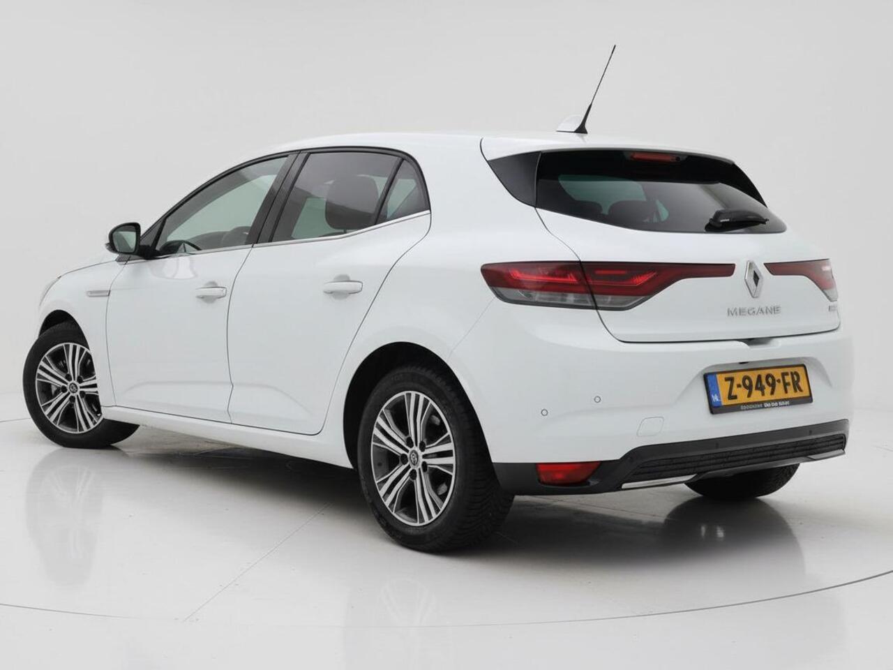Renault MEGANE 1.6 E-Tech Plug-In Hybrid 160 Business Edition One | Clima | Cruise | Multimedia/Navi | PDC + Camera |