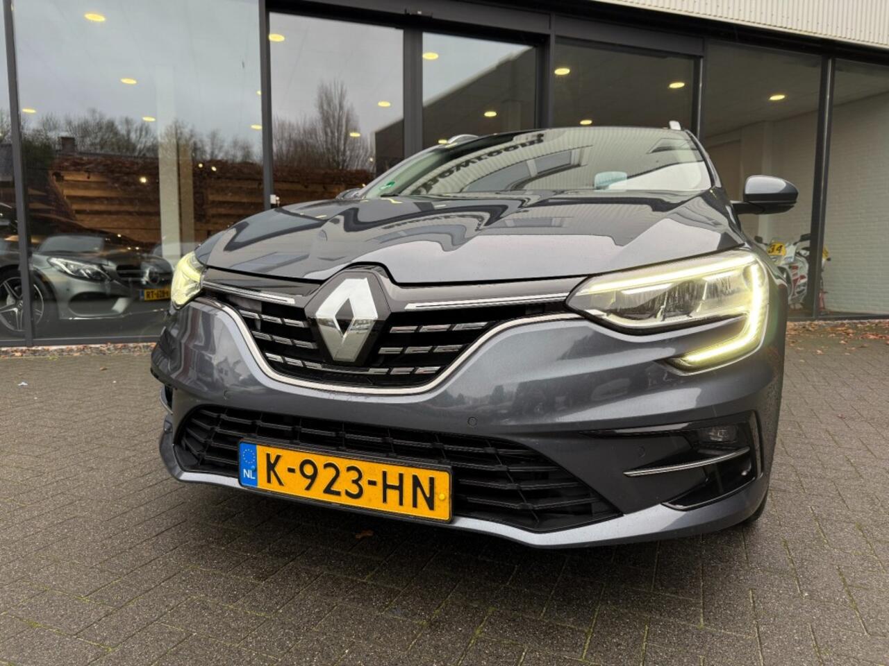 Renault MEGANE 1.3 TCE 160pk Edition 1,LED,Leer,HUD,Driving Assistant