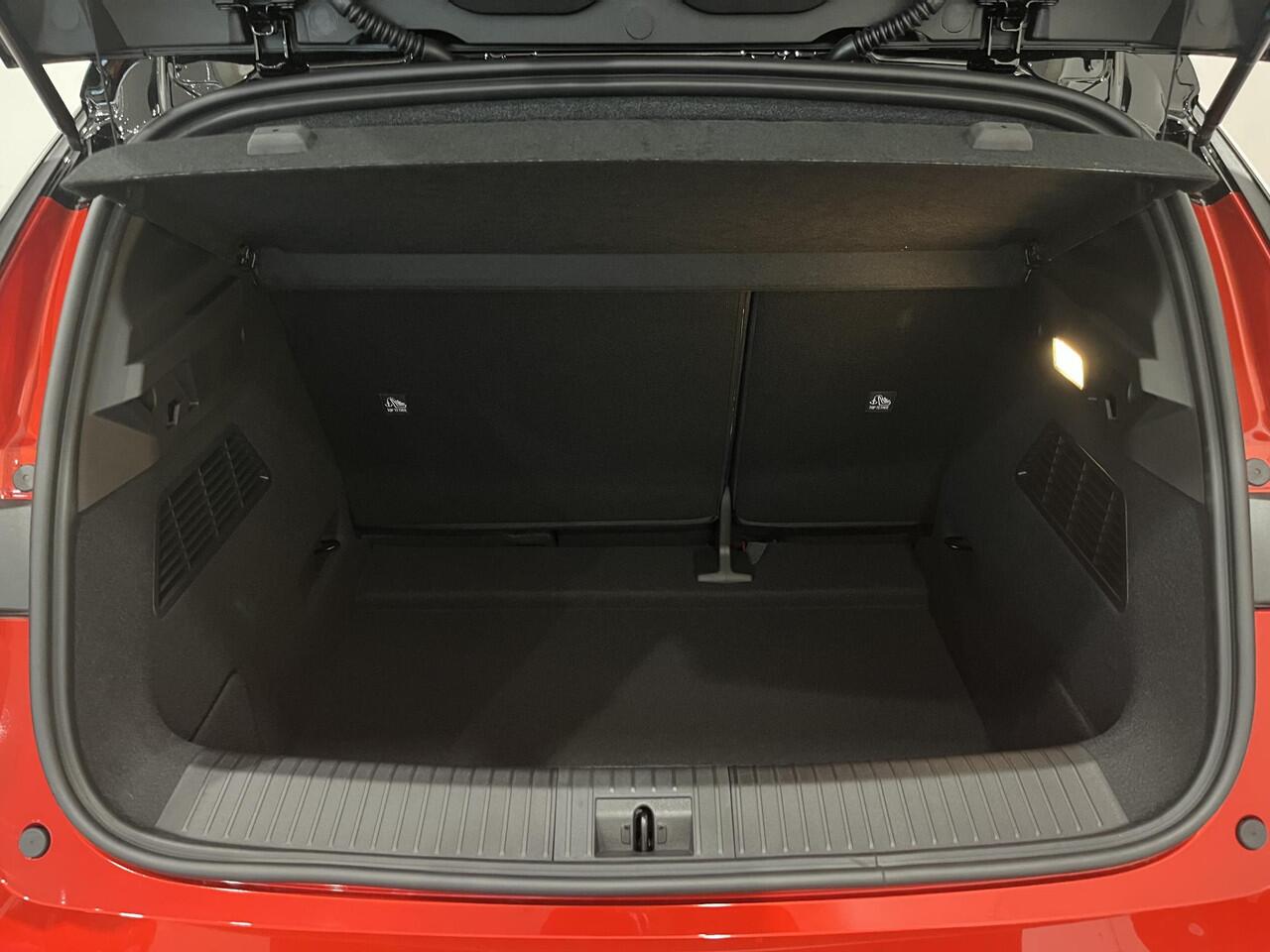 Renault MEGANE E-Tech Iconic 220 Comfort Range 60 kWh | Pack Augmented Vision & Advanced Driving Assist | Van: ¤ 44.359,- nu rijklaar voor: ¤ 41.359,-