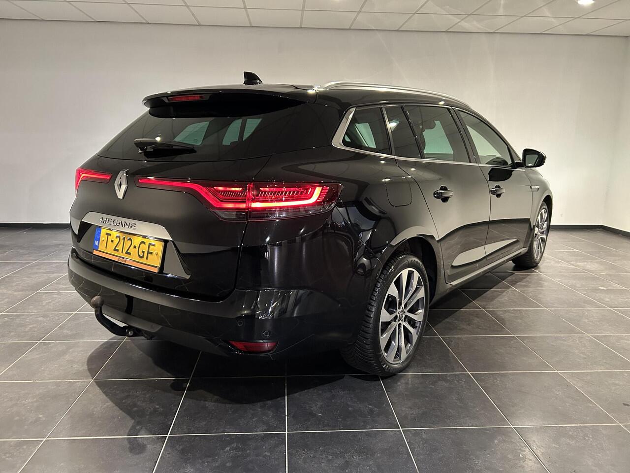 Renault MEGANE Estate 1.3 TCe 140 Techno | Trekhaak | Achteruitrijcamera | Parkeersensoren V+A | Climate Control