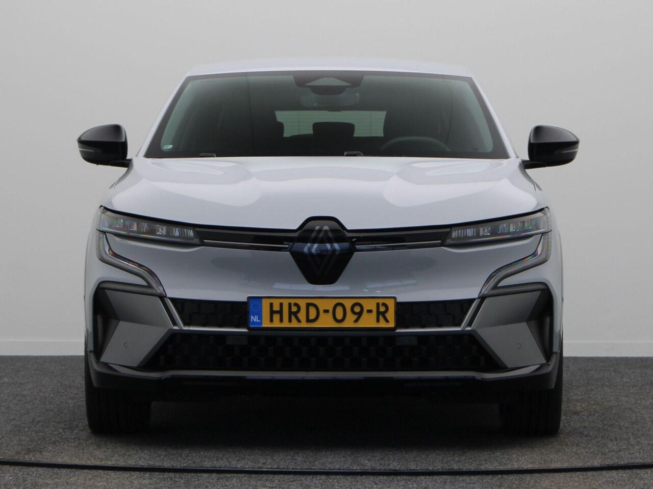 Renault MEGANE E-Tech comfort range esprit alpine 60 kWh | Stoel- en stuurwielverwarming | Elek. stoelen |