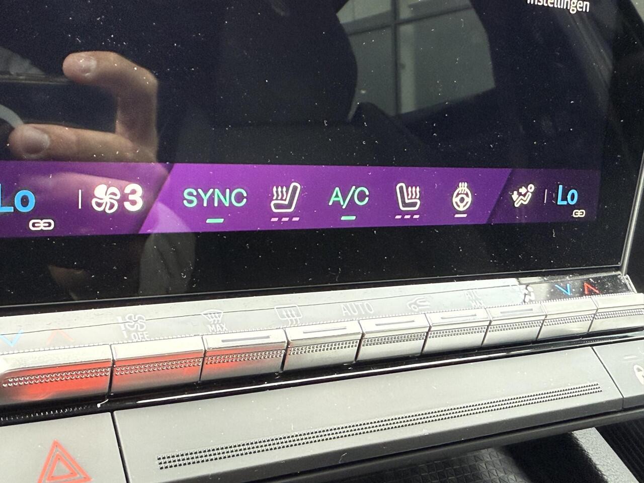 Renault MEGANE E-Tech comfort range techno 60 kWh | 360° Camera | Winterpack | Harman & Kardon | Digitale Binnenspiegel