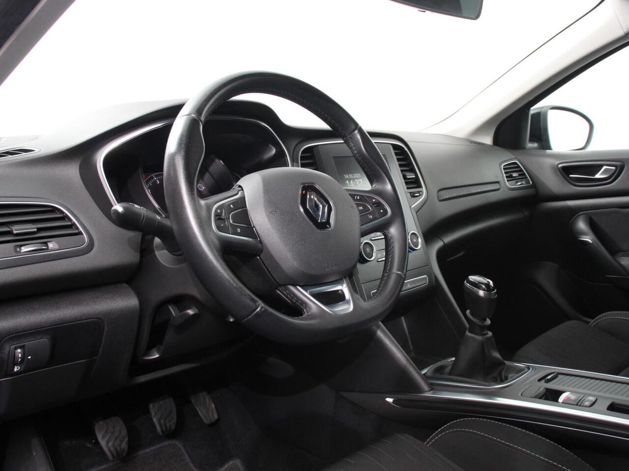 Renault MEGANE Estate 1.3 TCe Limited Cruise control Climate control Navigatie Parkeersensoren achter Lichtmetalen velgen LED