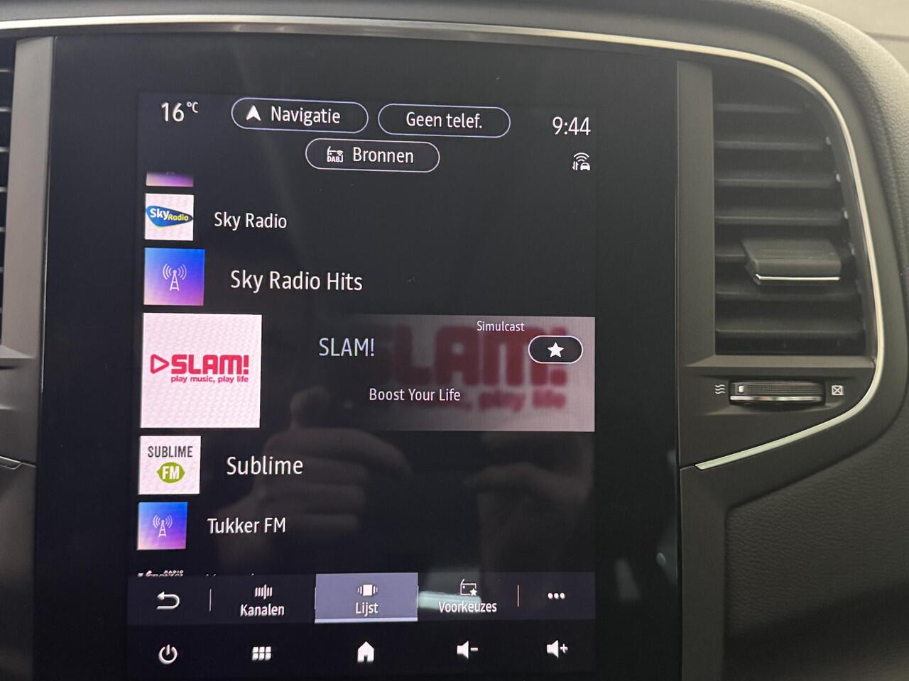 Renault MEGANE Estate 1.3 TCe 140 Techno | Navigatie | Camera | Stoel + stuurverwarming |