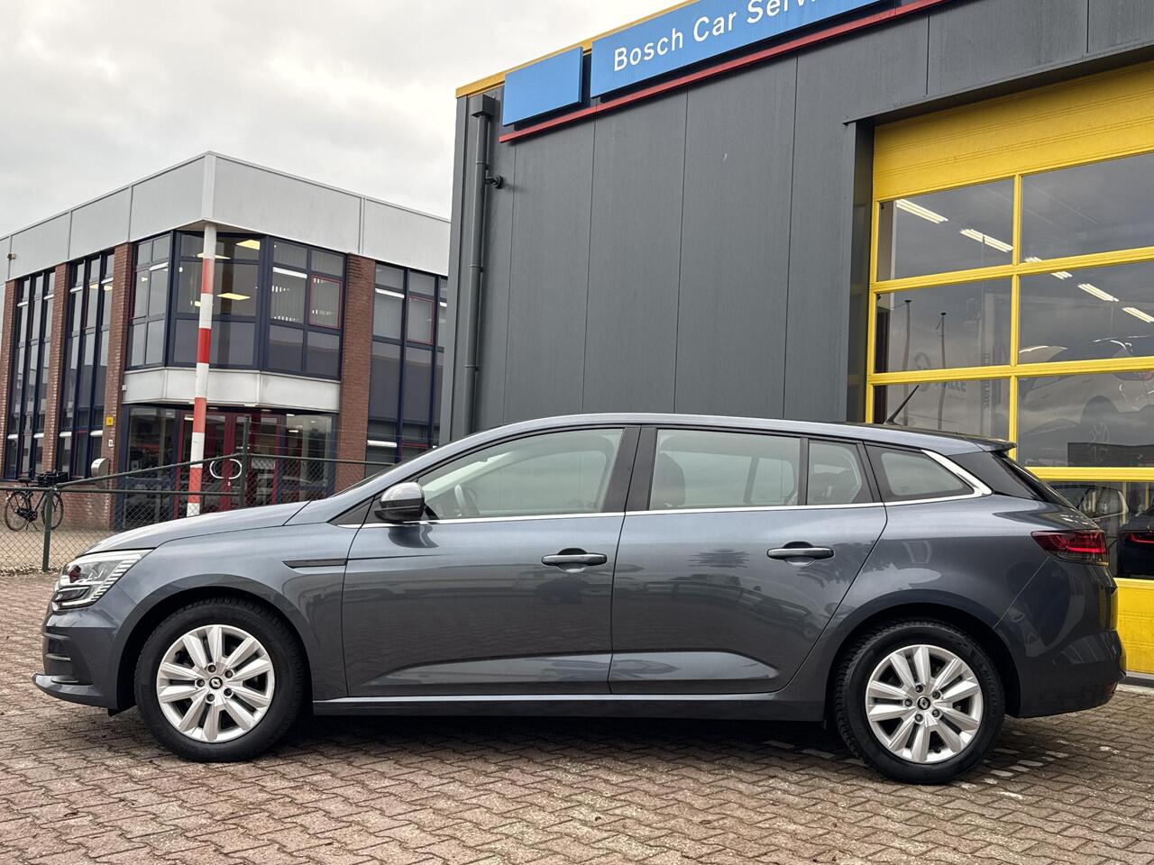 Renault MEGANE Estate 1.3 TCe 140 Equilibre / Incl 12 Maanden BOVAG garantie
