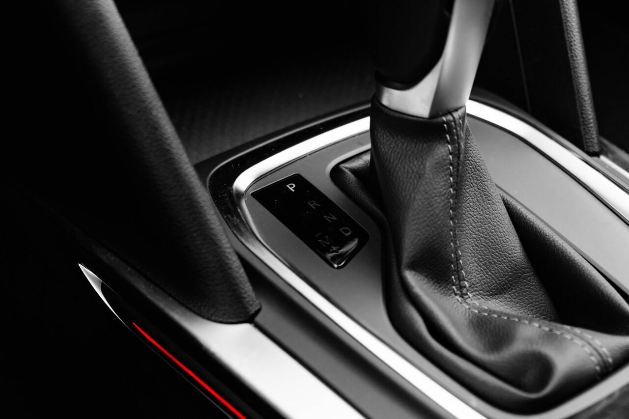 Renault MEGANE Estate 1.3 TCe 140 PK Techno | Automaat | Camera achter | LM Velgen | 1700 kg aanhanger gewicht | vraag naar de beschikbaarheid | | incl. Bovag rijklaarpakket met 12 maanden garantie |