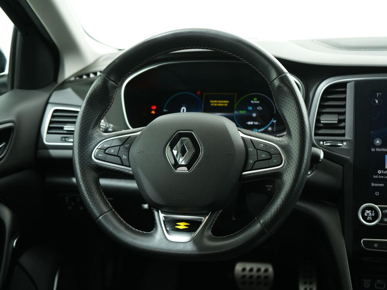 Renault MEGANE Estate 1.6 E-TECH PLUG-IN HYBRID 160PK R.S. LINE | Navi | Head-Up | Camera | Sportstoelen