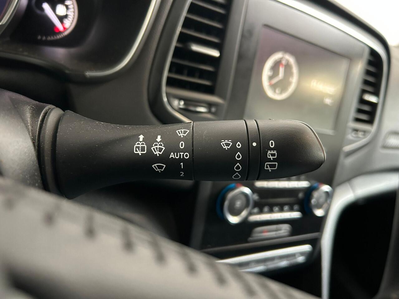 Renault MEGANE Estate 1.5 Blue dCi GT-Line