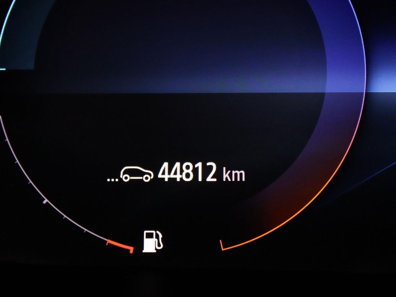 Renault MEGANE Estate 160pk E-Tech Plug-In Hybrid Intens Automaat Head-Up | Camera | Cruise | Parkeersens. v+a | Stoel-/stuurverw.