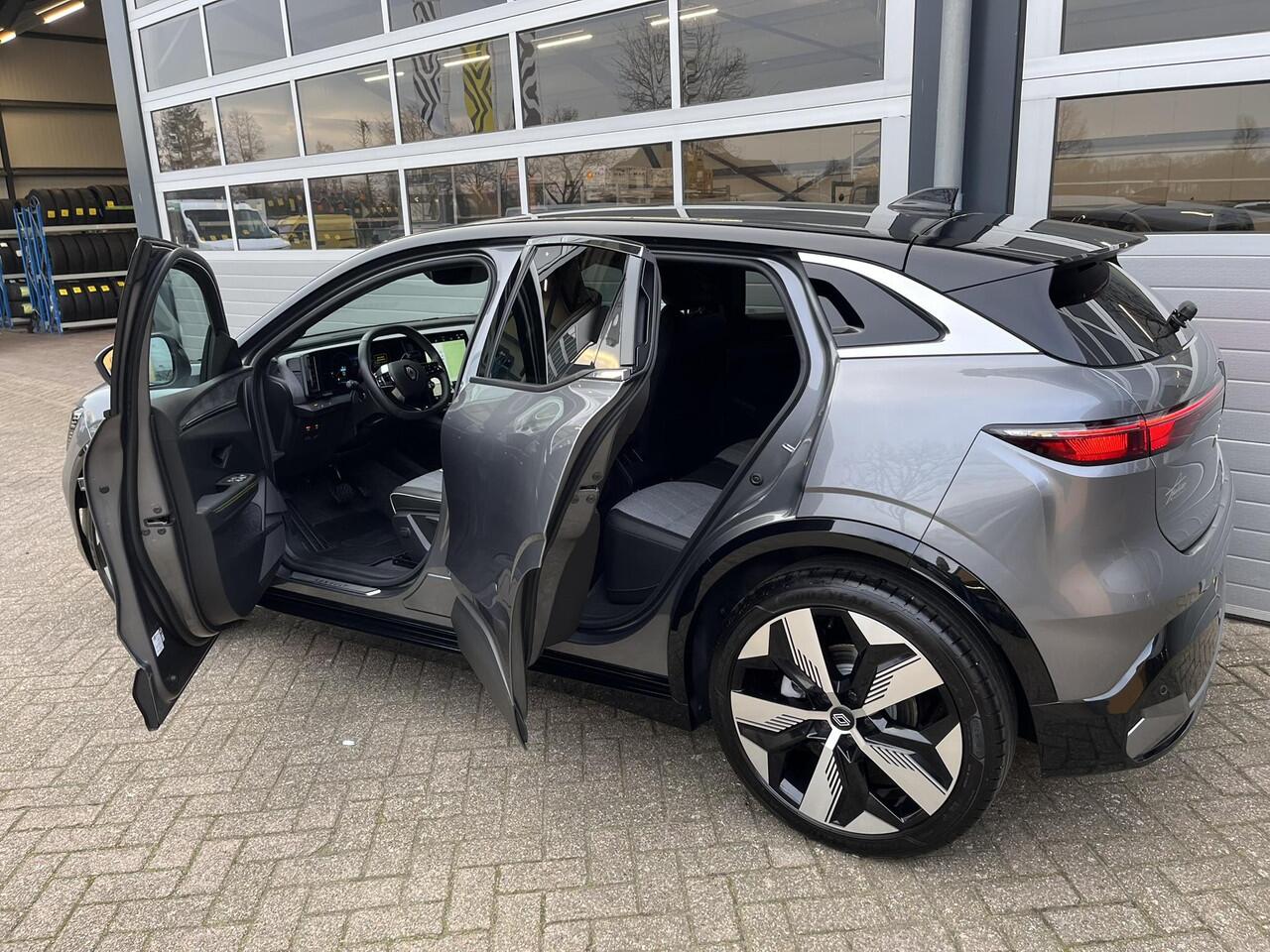 Renault MEGANE E-Tech EV40 Boost Charge 130 Techno