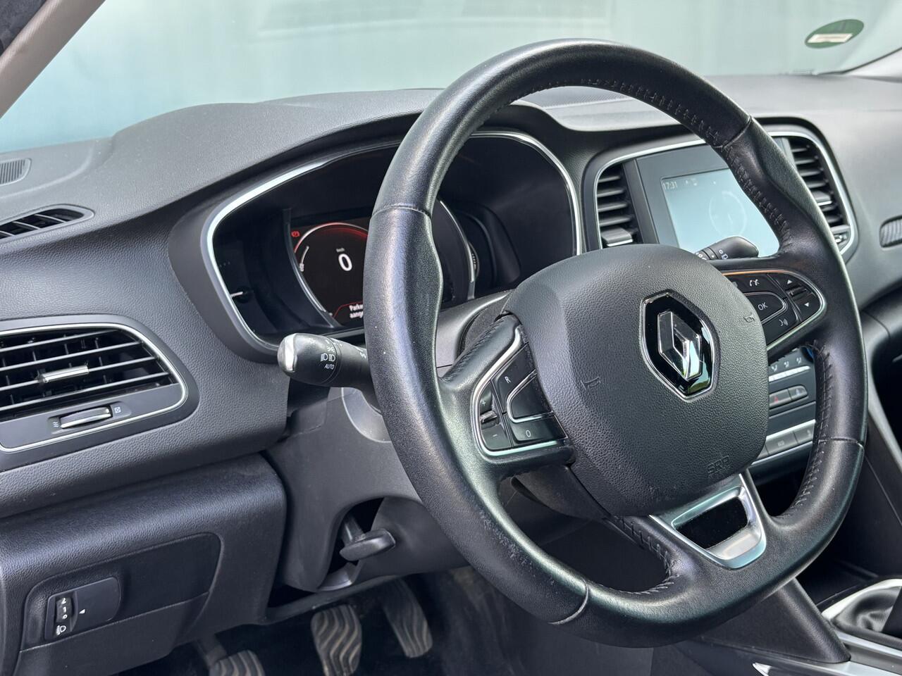 Renault MEGANE Estate BWJ 2020 1.3 116 PK TCe Limited TREKHAAK | NAVI | CLIMA | CRUISE | PDC | PRIV. GLAS | ISOFIX | LMV | MULTIFUNCT. STUUR | KEYLESS