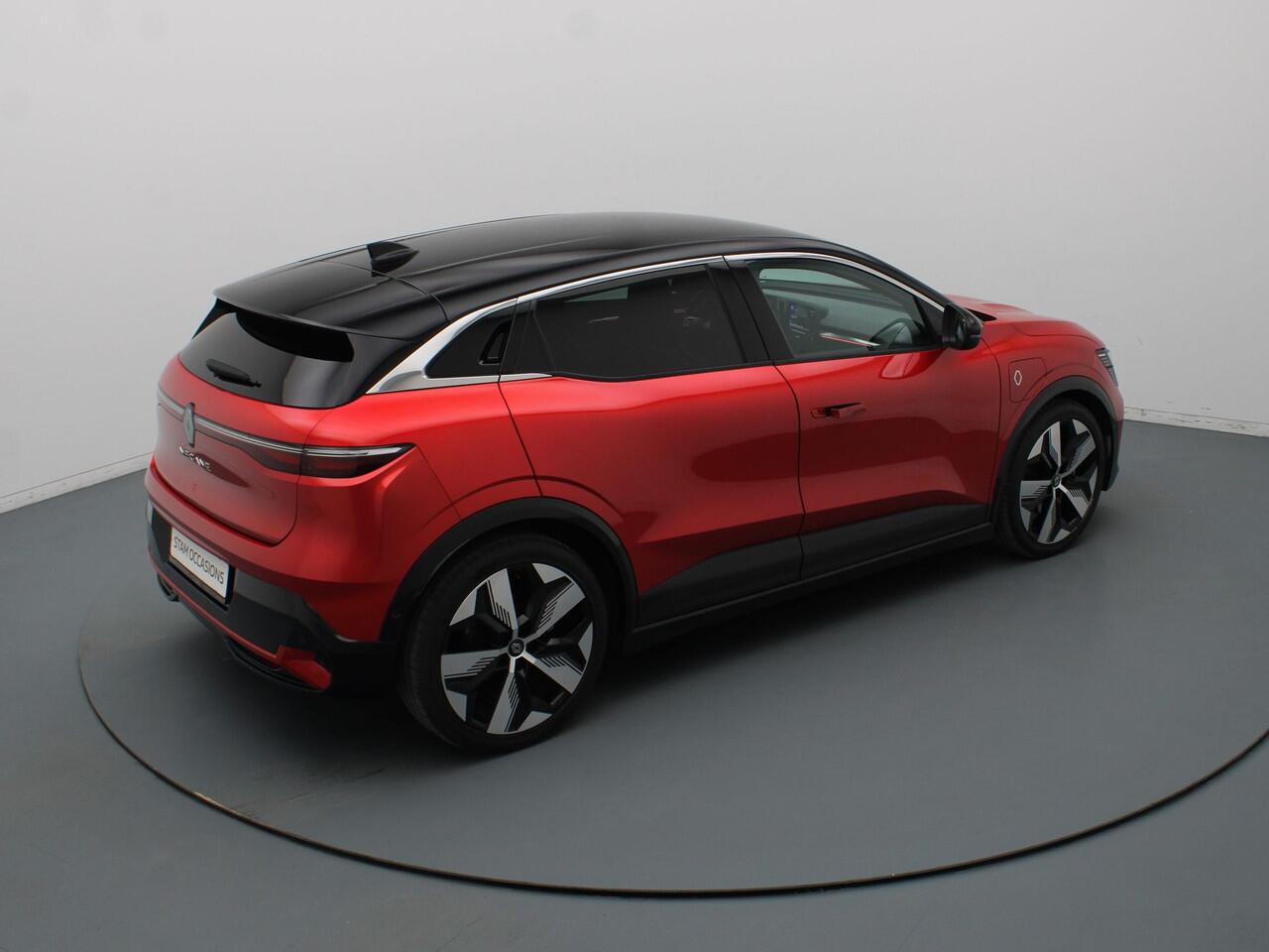 Renault MEGANE E-Tech EV60 Optimum Charge Techno Harman Kardon | Camera | Adapt. Cruise | Parkeersens. v+a | Stoelverw.