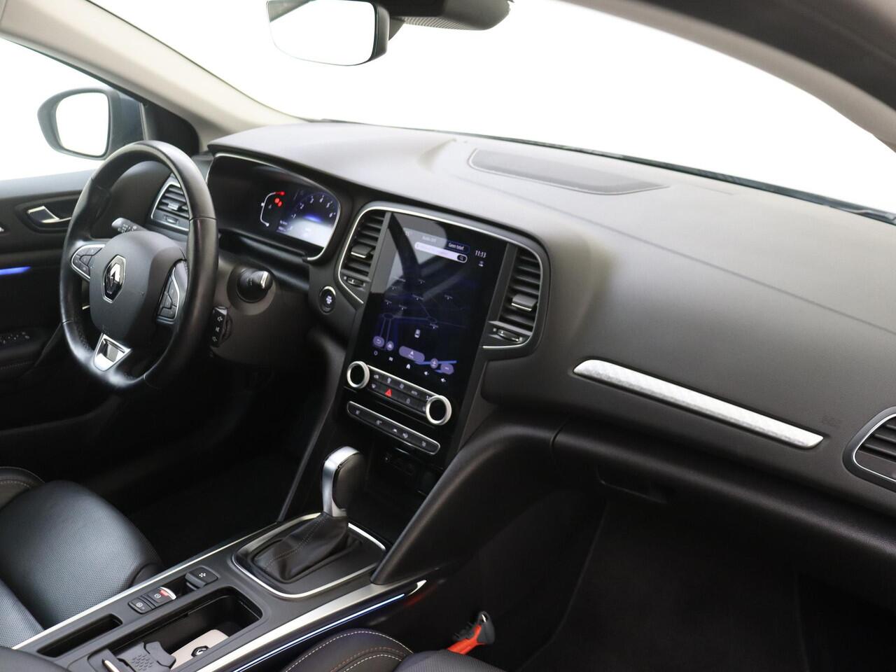 Renault MEGANE Estate 1.3 TCe Business Edition One |BTW | AUTOMAAT | Trekhaak 1700 kg| Cruise & Climate Control| Navigatie | Achteruitrijcamera