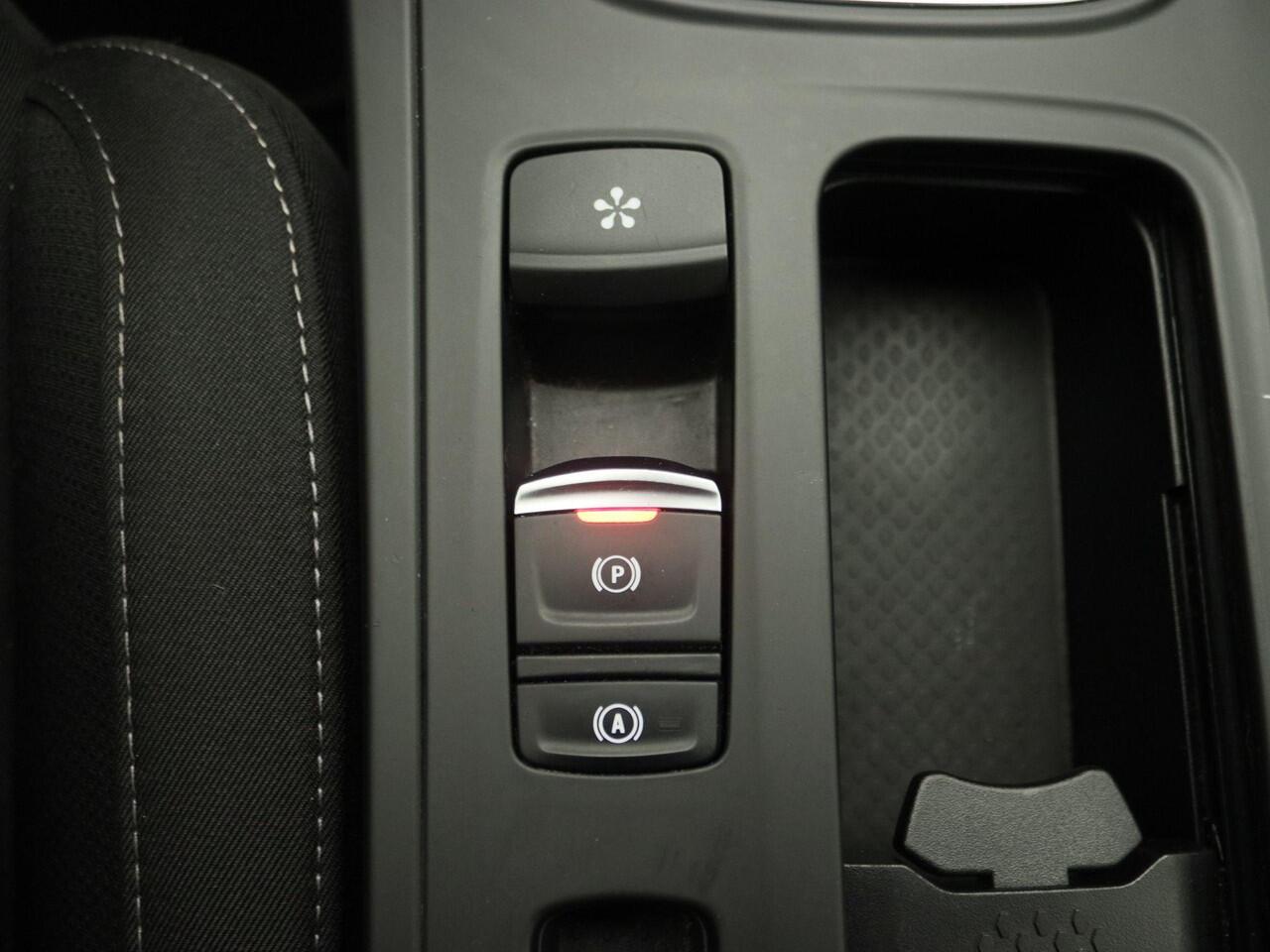 Renault MEGANE Estate E-Tech Plug-In Hybrid 160 Business Zen | Automaat | Easy Link Navigatie met Apple Carplay & Android Auto | Climate control | Parkeersensoren v+a met achteruitrijcamera | Metaalkleur |