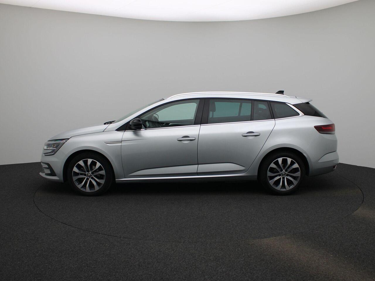 Renault MEGANE Estate 1.3 TCe 140 Techno | Stoel- & Stuurwielverwarming | 9,3" Full-Map Navigatie | Camera | PDC Voor + Achter | Climate Control | LED Pure Vision | Keyless | 17" LMV | Privacy Glass | Apple Carplay & Android Auto