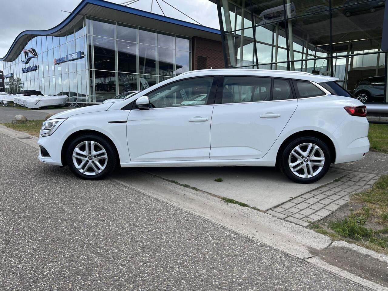 Renault MEGANE Estate 1.3 TCe 140 PK Business / Dealer onderhouden / Apple Carplay - Android Auto / Stoelverw. Climate / PDC V+A /