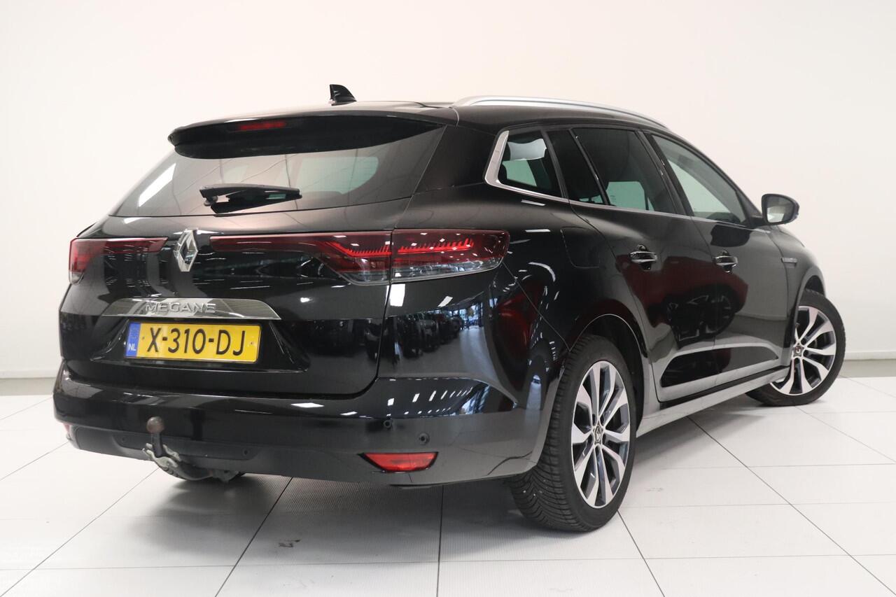 Renault MEGANE Estate 1.3 TCe 140 Techno | Camera | Trekhaak | AppleCarplay AndroidAuto | Parkeerassistent | Climate control |