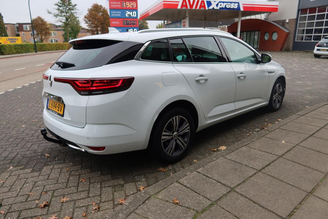 Renault MEGANE Estate 1.3 TCe 140PK Intens I TREKHAAK I PDC I CLIMA