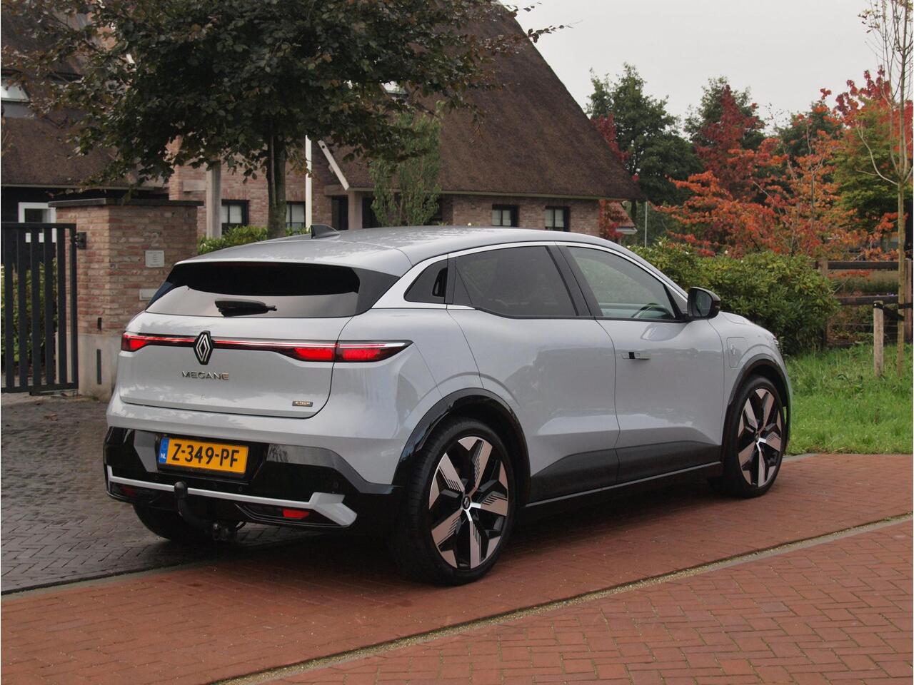 Renault MEGANE E-Tech EV60 Optimum Charge Techno | Apple Carplay | Camera | Warmtepomp | Trekhaak | NL-Auto |