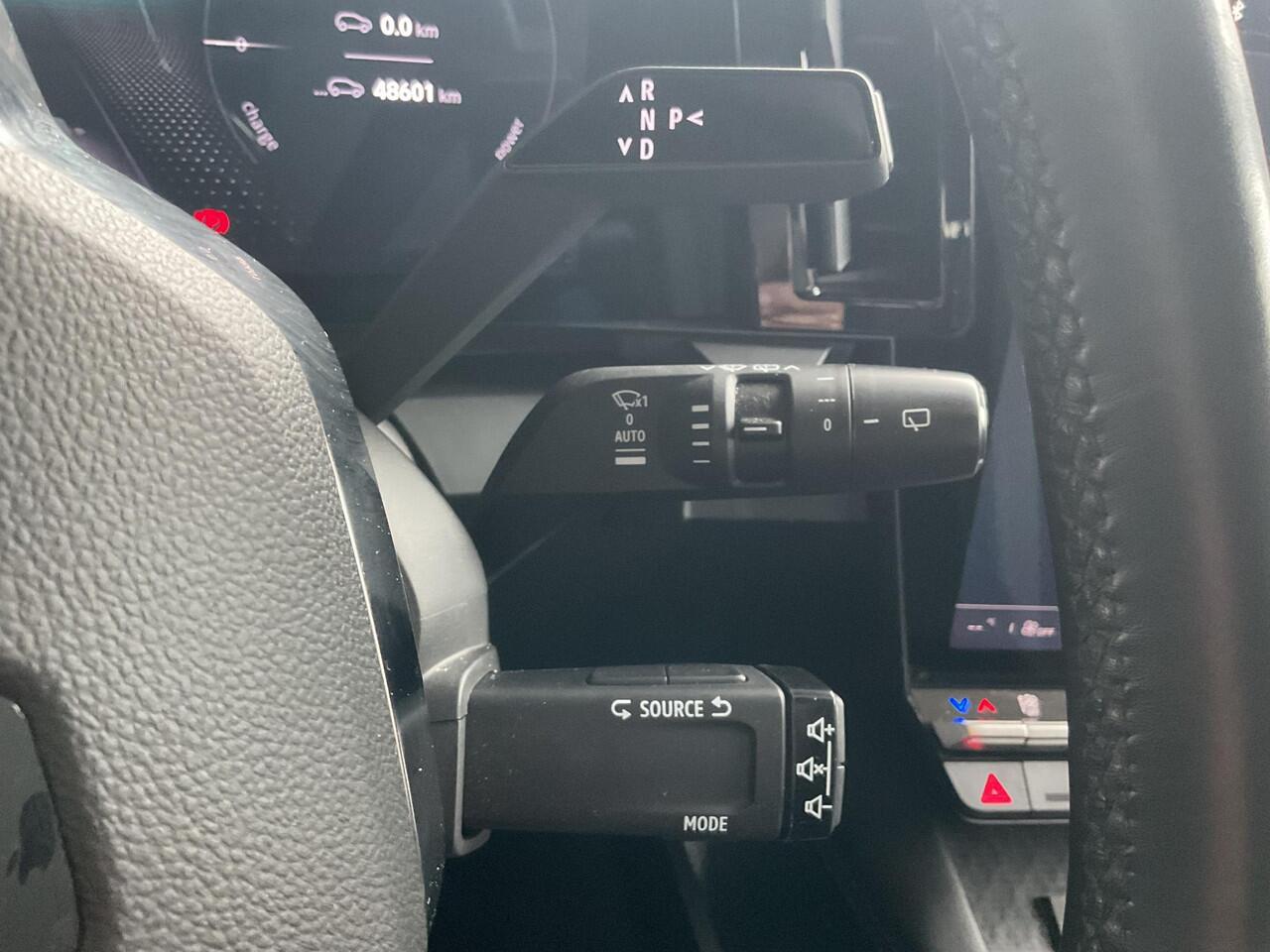 Renault MEGANE E-Tech EV60 Optimum Charge Techno / CLIMATE CONTROL / NAVIGATIE / PDC + CAMERA / ADAPT. CRUISECONTROL / STUURWIEL VERWARMING / APPLE & ANDROID CARPLAY